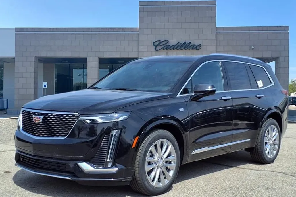 2025 Cadillac XT6 Premium Luxury photo 1