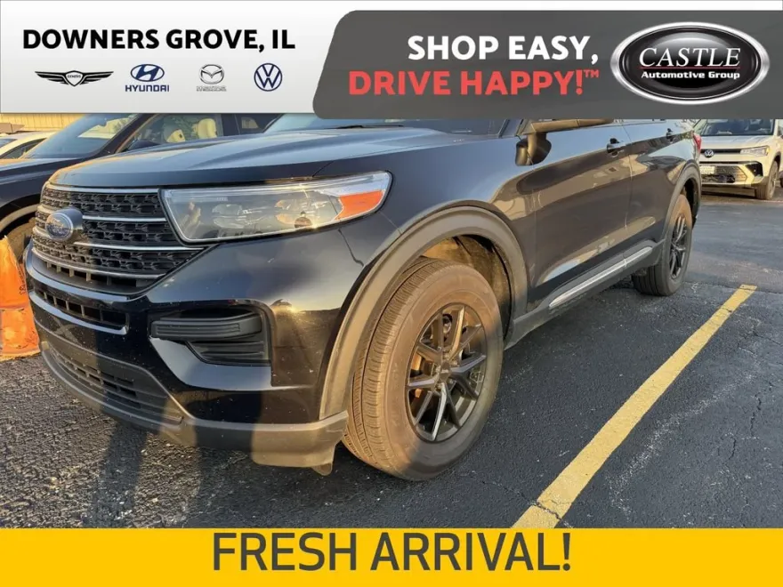2022 Ford Explorer XLT photo 1