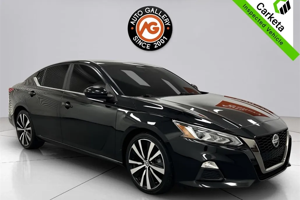 2021 Nissan Altima 2.5 SR photo 1