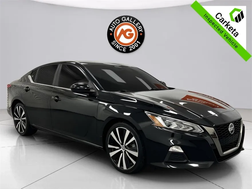 2021 Nissan Altima 2.5 SR photo 1