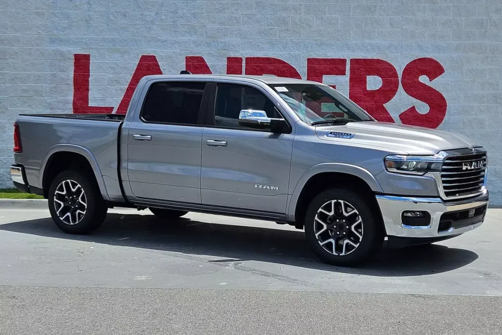 2025 Ram 1500 Laramie photo 1