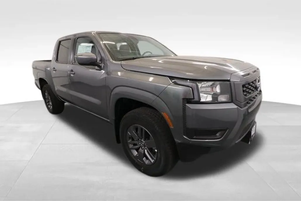 2025 Nissan Frontier SV photo 1