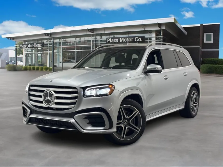 2025 Mercedes Benz GLS 450 4MATIC photo 1