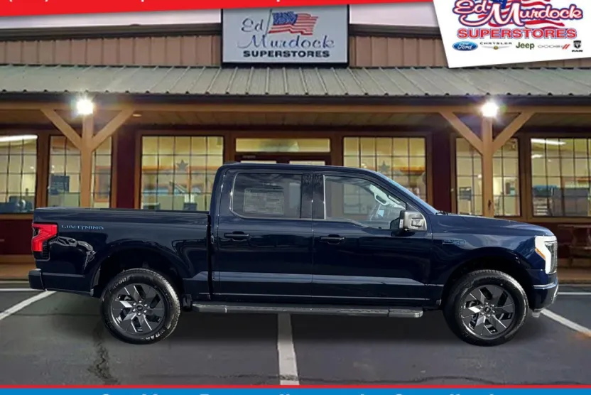 2025 Ford F-150 Lightning photo 1