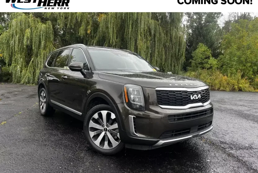 2022 Kia Telluride EX photo 1