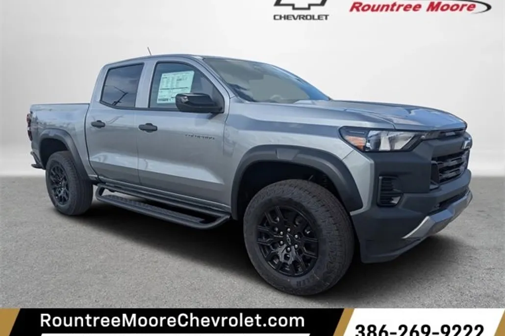 2026 Chevrolet Colorado Trail Boss photo 1