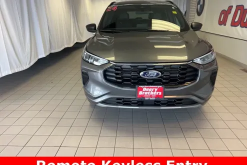 2024 Ford Escape ST-Line photo 2