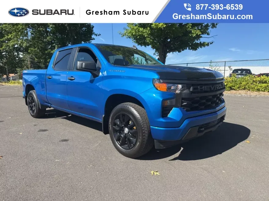 2023 Chevrolet Silverado 1500 Custom photo 1
