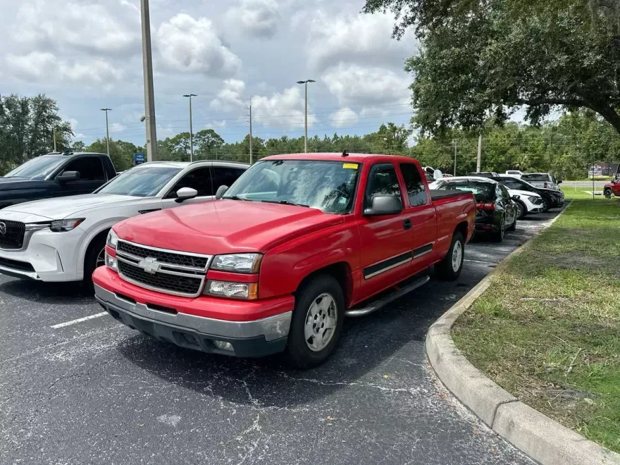 2006 Chevrolet Silverado 1500 photo 1