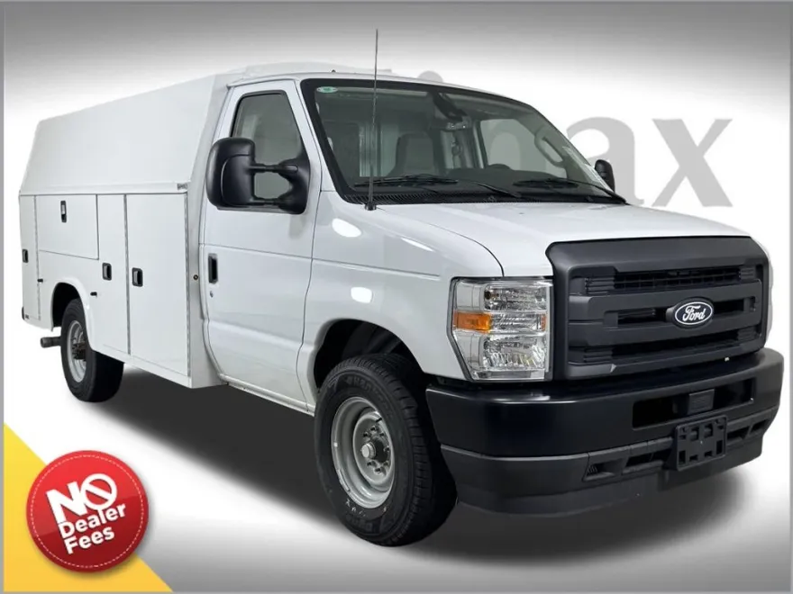 2026 Ford E-350 Base photo 1