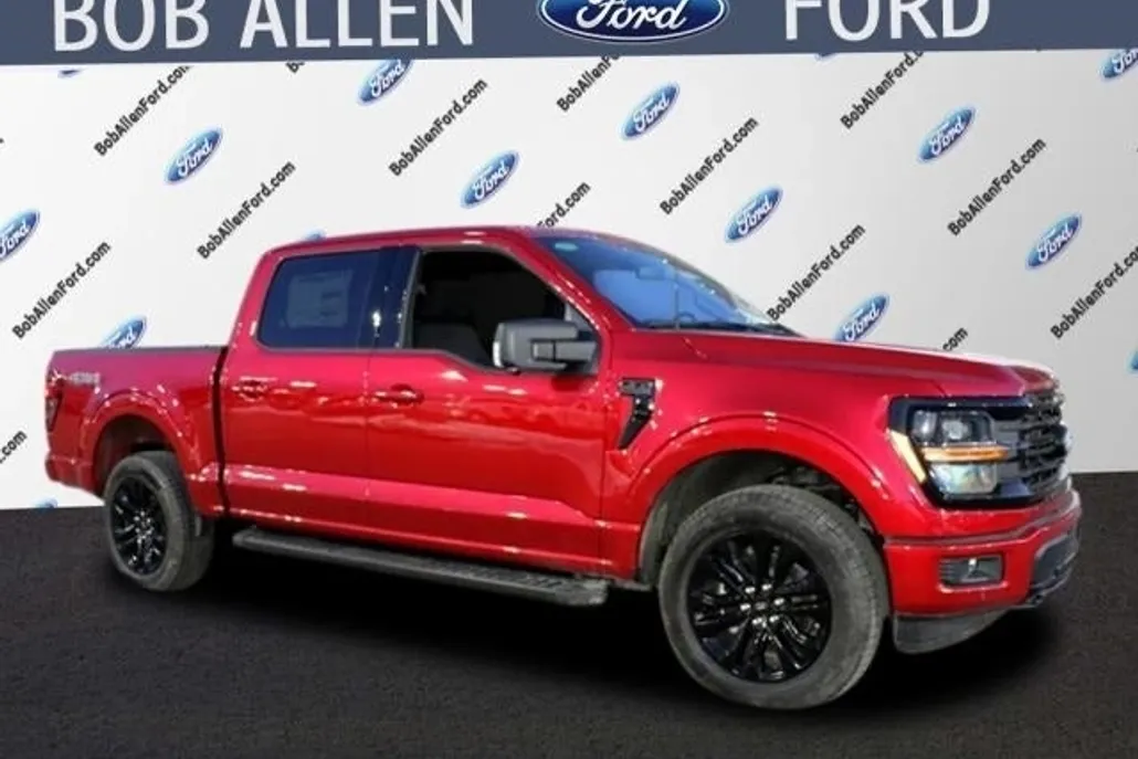 2025 Ford F-150 XLT photo 1