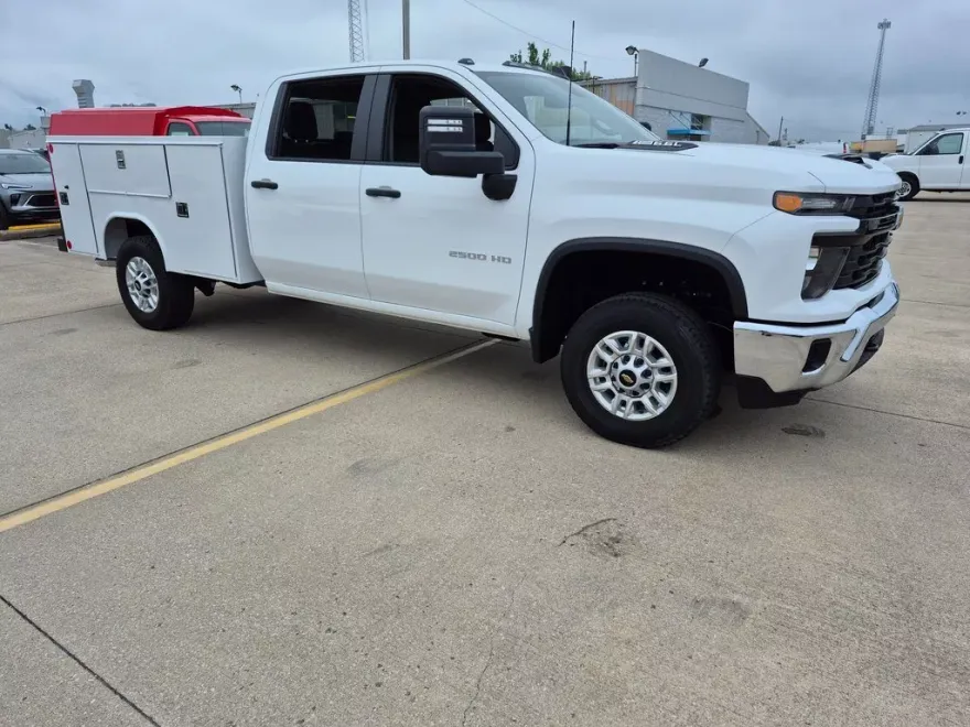 2025 Chevrolet Silverado 2500HD Work Truck photo 1