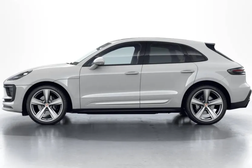 2026 Porsche Macan T photo 1