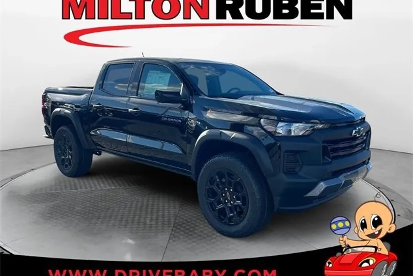 2026 Chevrolet Colorado Trail Boss photo 1