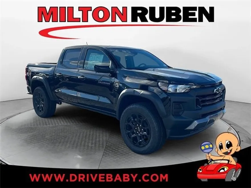 2026 Chevrolet Colorado Trail Boss photo 1