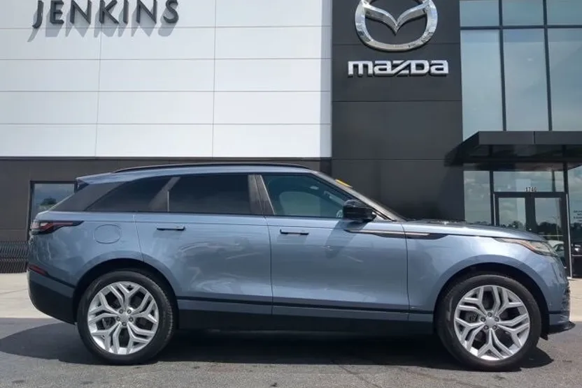 2019 Land Rover Range Rover Velar SE photo 1