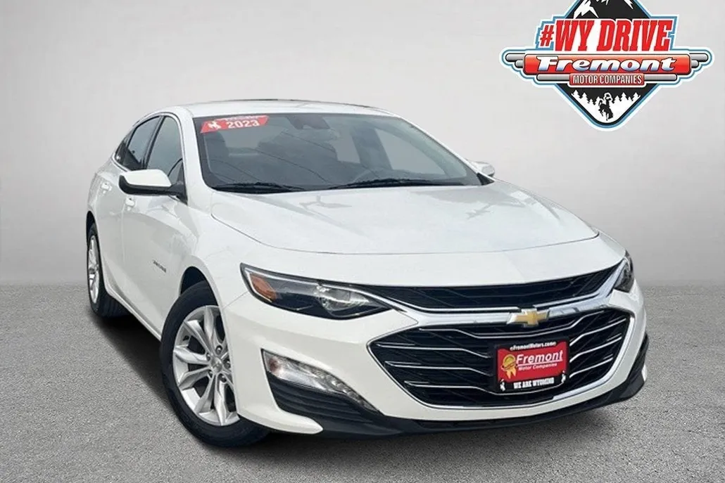 2023 Chevrolet Malibu 1LT photo 1