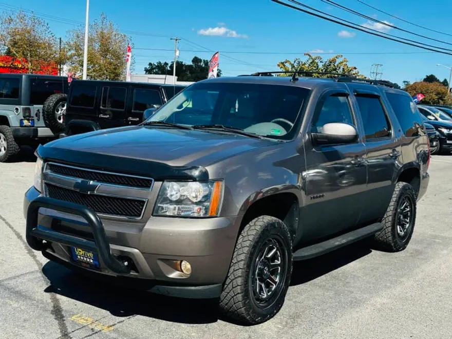2013 Chevrolet Tahoe LT photo 1