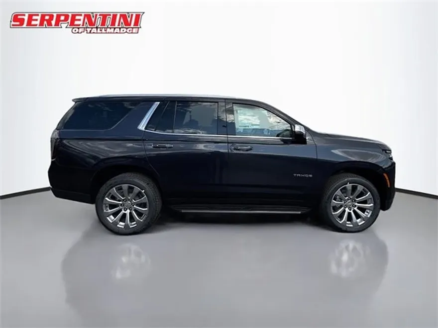 2025 Chevrolet Tahoe Premier photo 1