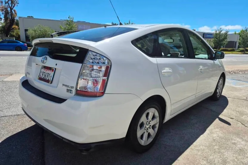 2008 Toyota Prius Touring photo 1