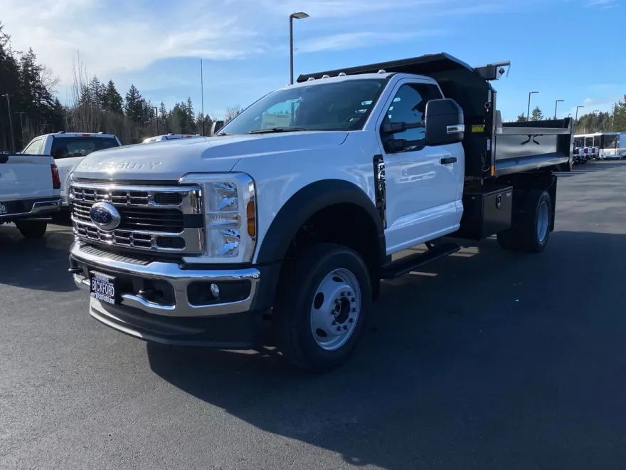 2024 Ford F-450 XL photo 1