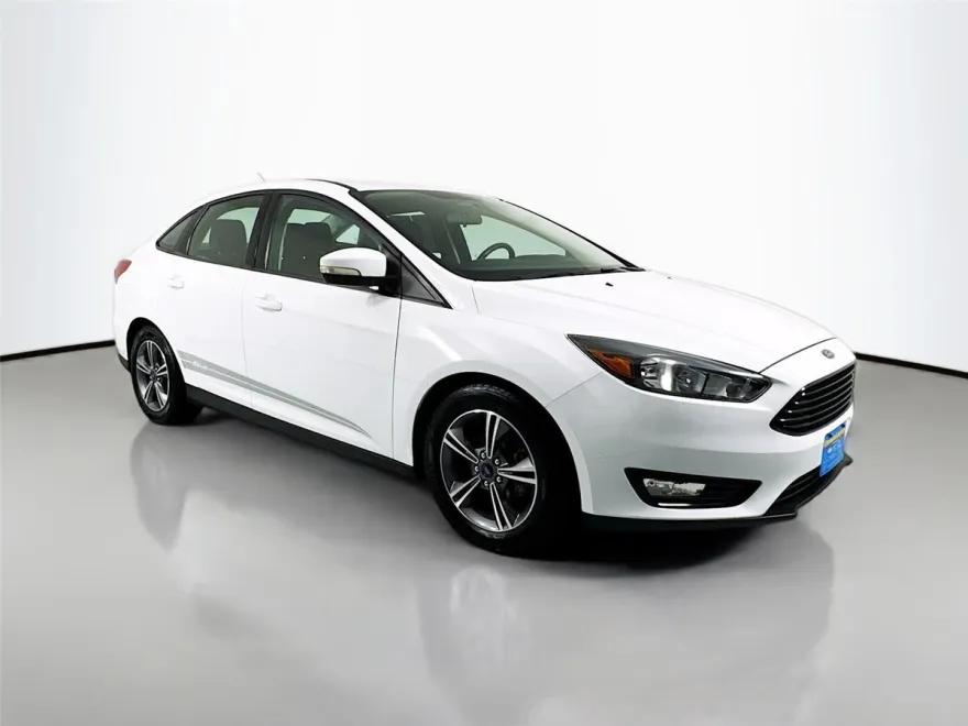 2018 Ford Focus SE photo 1