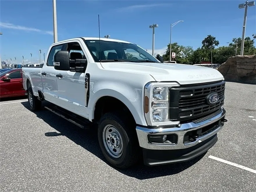 2025 Ford F-250 XL photo 1