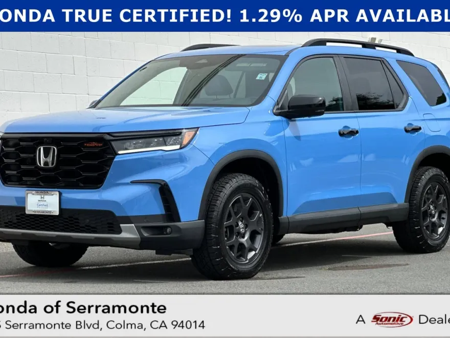 2025 Honda Pilot TrailSport photo 1