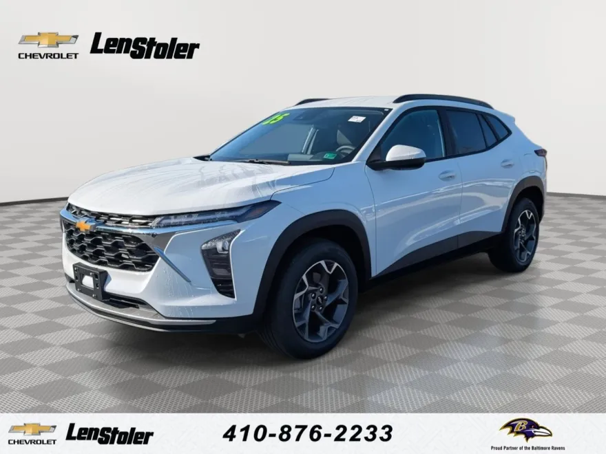 2025 Chevrolet Trax LT photo 1