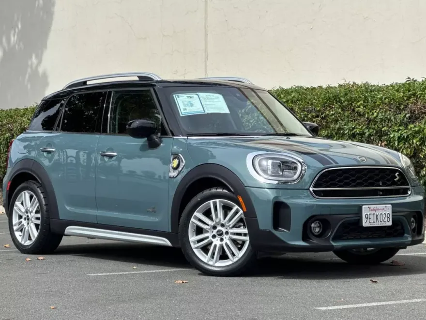 2023 Mini Countryman ALL4 SE photo 1