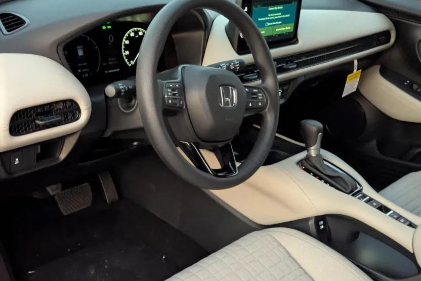 2026 Honda HR-V LX photo 1
