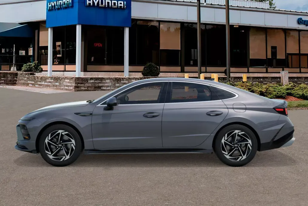 2026 Hyundai Sonata SEL Sport photo 1