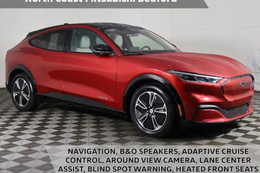 2023 Ford Mustang Mach-E Premium photo 1