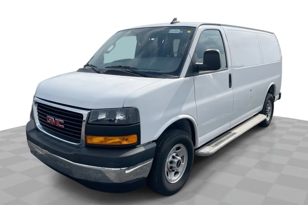 2023 Gmc Savana Cargo 2500 photo 1