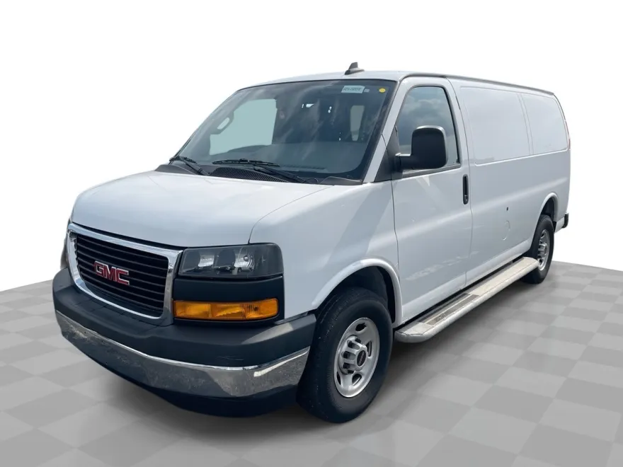 2023 Gmc Savana Cargo 2500 photo 1