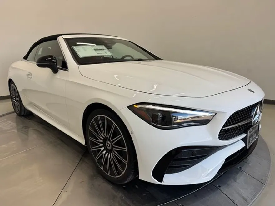 2026 Mercedes Benz CLE 300 4MATIC Cabriolet photo 1