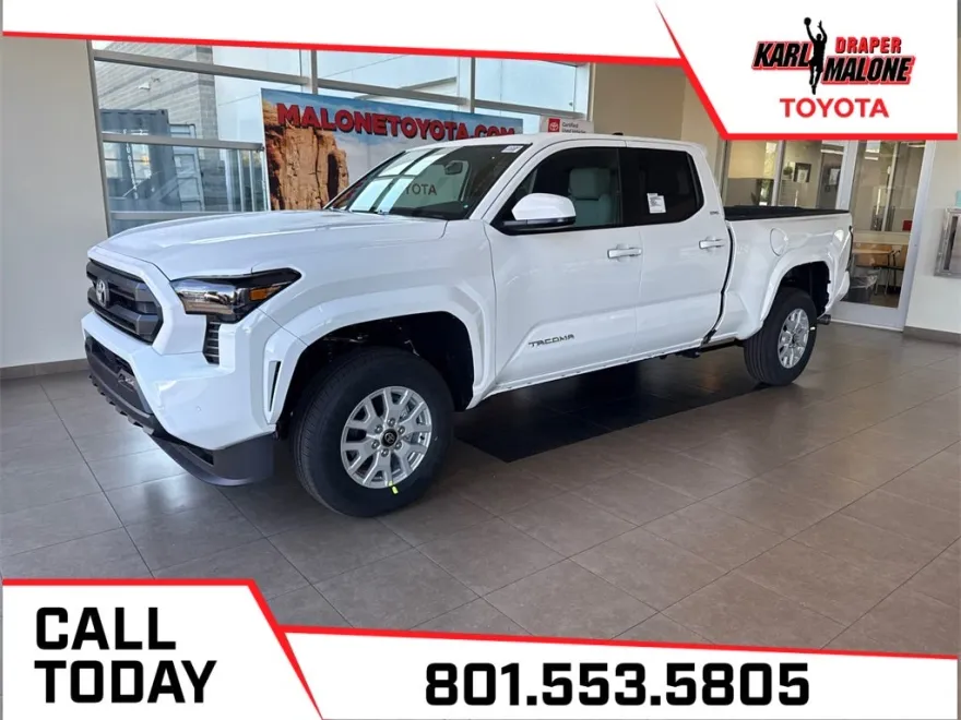 2025 Toyota Tacoma SR5 photo 1
