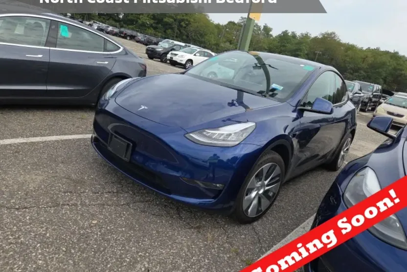 2021 Tesla Model Y Long Range photo 1