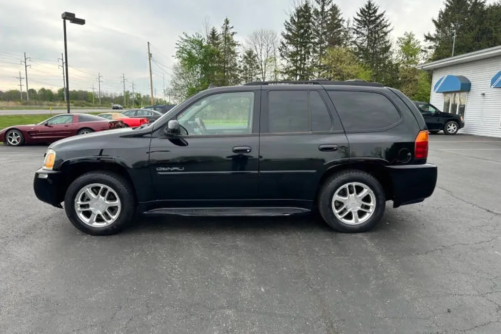 2006 Gmc Envoy Denali photo 1