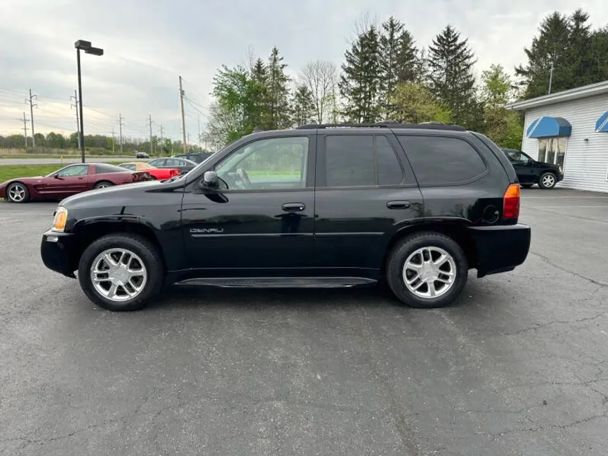 2006 Gmc Envoy Denali photo 1