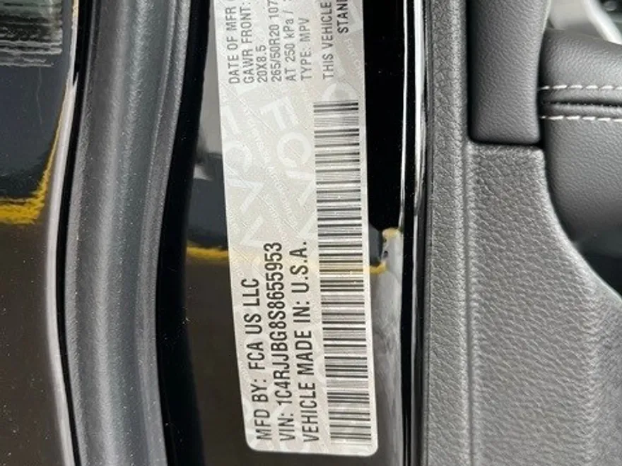 2025 Jeep Grand Cherokee Limited photo 1