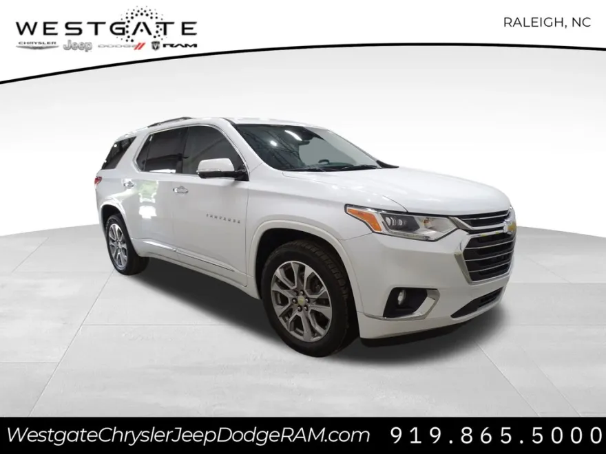 2020 Chevrolet Traverse Premier photo 1