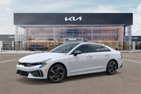 2025 Kia K5 GT-Line photo 3