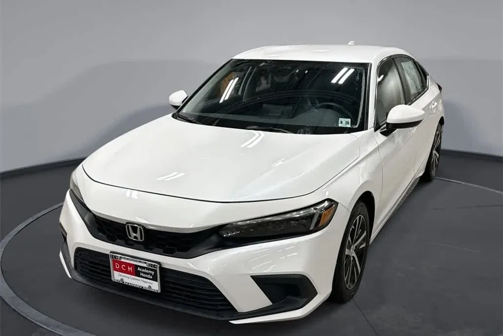 2023 Honda Civic LX photo 1