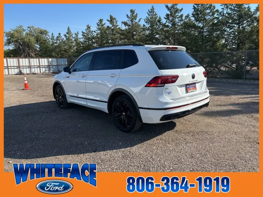 2022 Volkswagen Tiguan SE R-Line Black photo 1