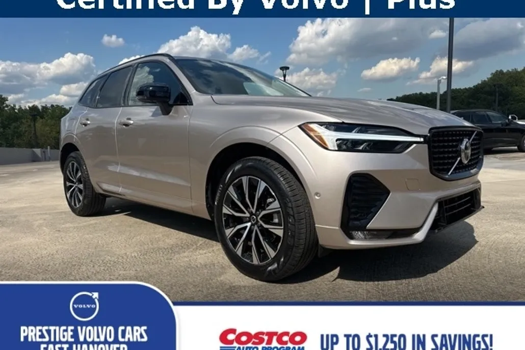 2025 Volvo XC60 B5 Plus photo 1