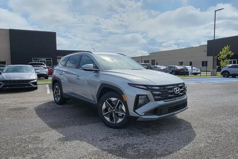 2026 Hyundai Tucson Limited photo 1