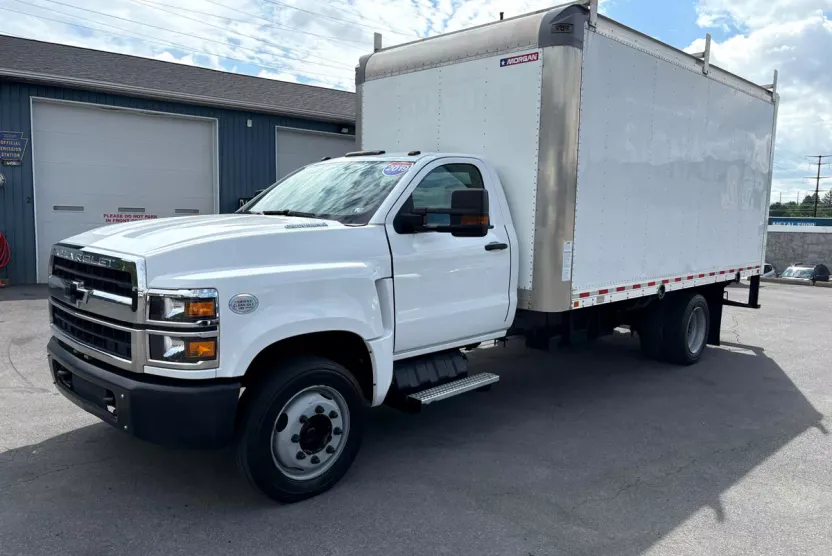2019 Chevrolet Silverado 4500HD photo 1