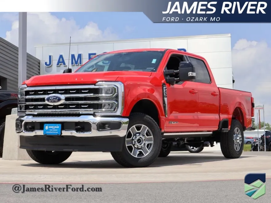 2025 Ford F-250 Lariat photo 1