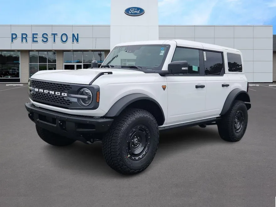 2025 Ford Bronco Badlands photo 1